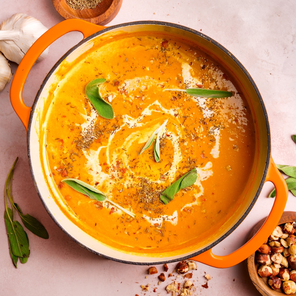 Creamy Vegan Butternut Squash Soup: Easy & Dairy-Free